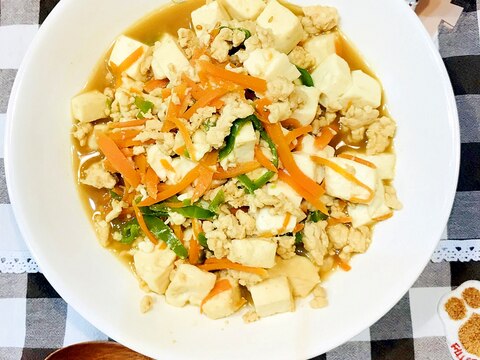 冷凍したカット野菜を使って豆腐とひき肉の炒め煮